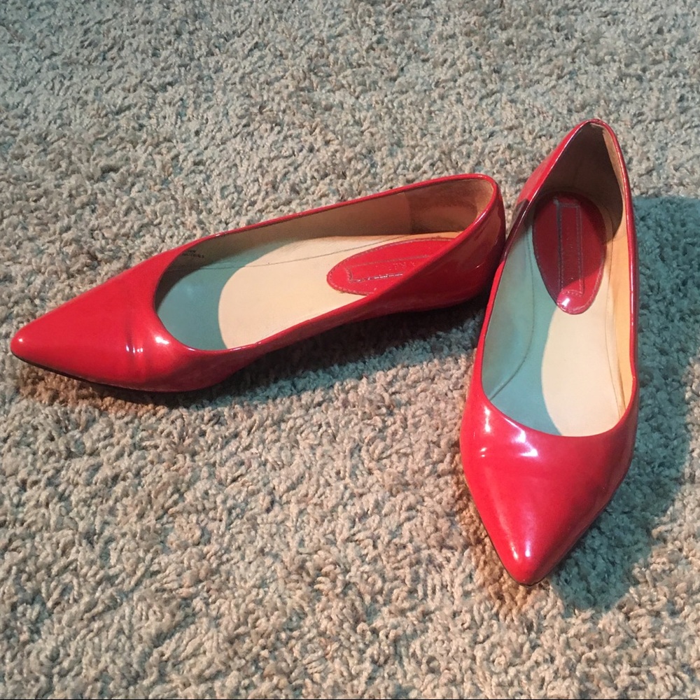 Banana Republic Tomato Red pointed Flats size 6.5